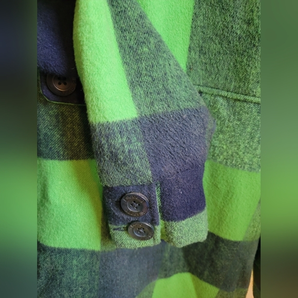 Plaid Wool Coat - Picture 5 of 7